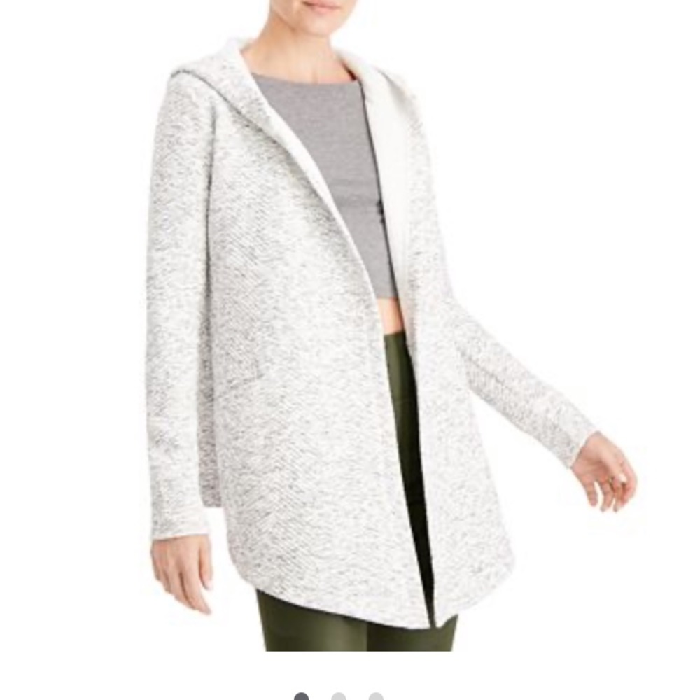 Ideology
Quilted Hooded Wrap